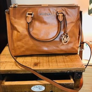 Michael Kors medium leather satchel bag